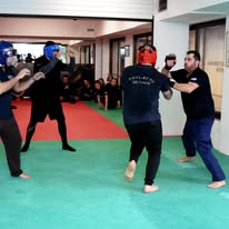 Sparring με προστατευτικό εξοπλισμό